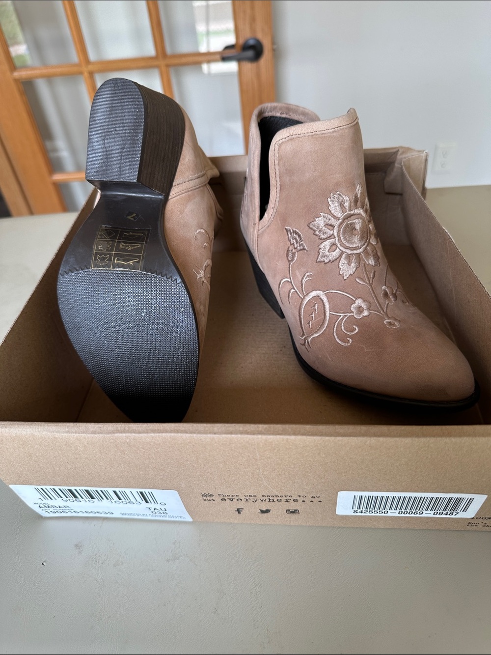 Musse & Cloud Taupe Embroidered Ankle Booties